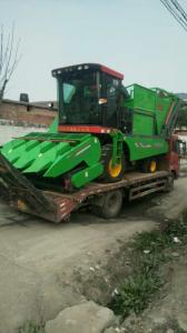 山西又发两台穗茎兼收玉米收获机